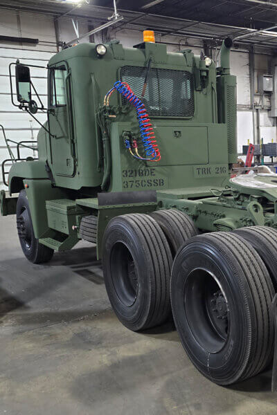 gallery-tractors-14-800x1200